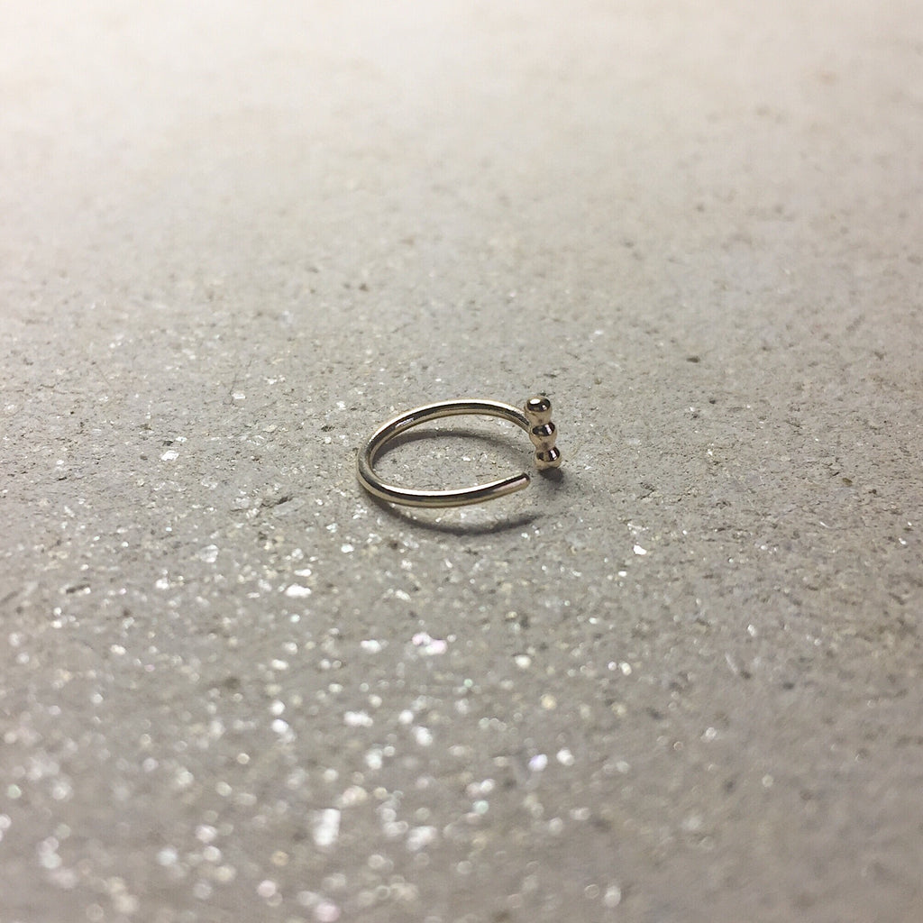 Dotty Single Earring